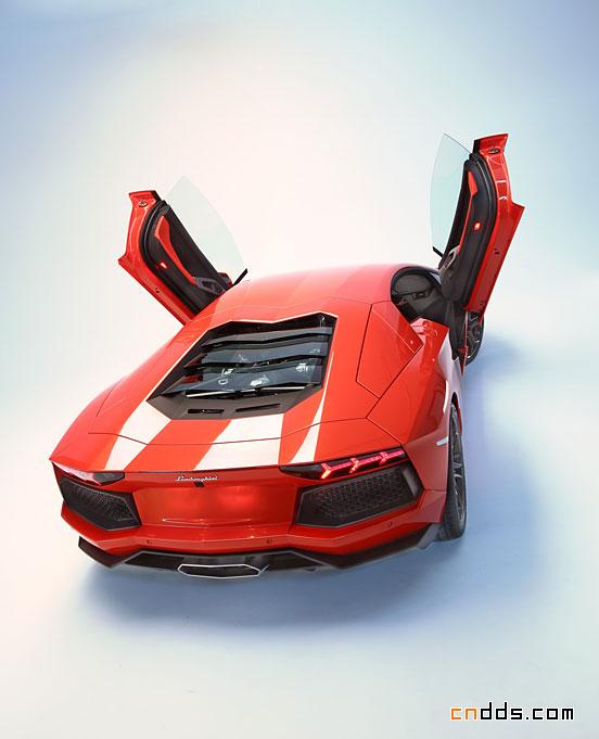2012款兰博基尼Aventador LP700-4超级跑车