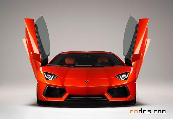 2012款兰博基尼Aventador LP700-4超级跑车