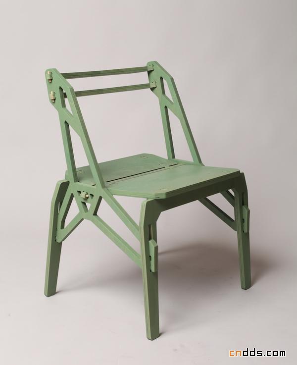 “埃菲尔铁塔”椅子创意设计