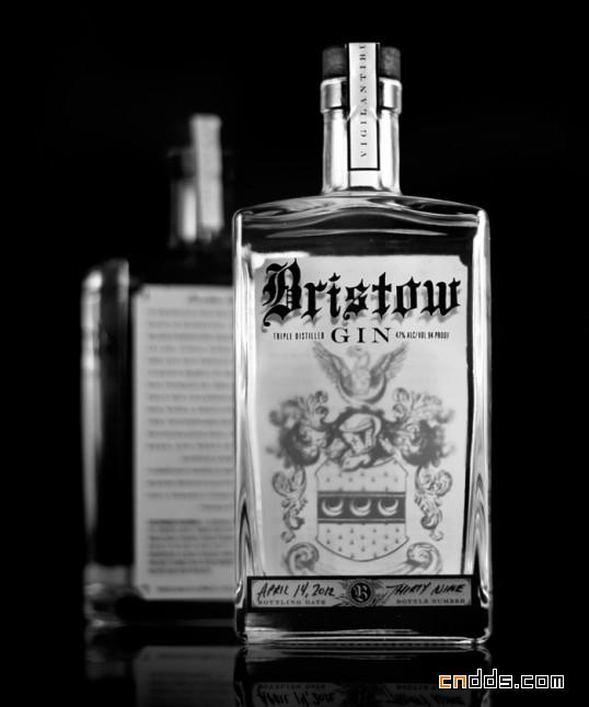 国外一款酒瓶子设计