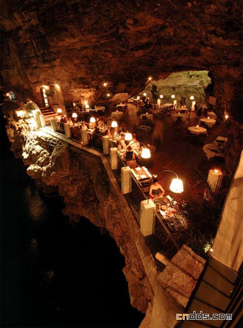 岩洞餐厅设计