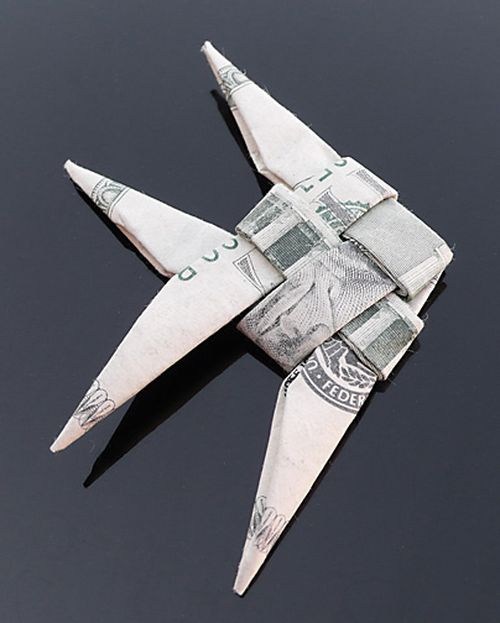美元贬值沦为折纸艺术