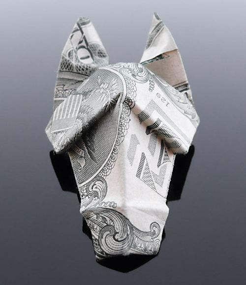 美元贬值沦为折纸艺术