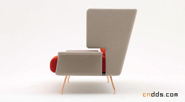 优雅实用的红色沙发设计