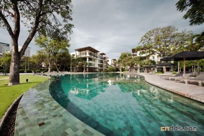 泰国Baan Sansuk住宅小区景观设计