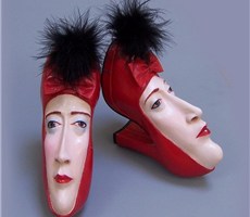 鞋子脸怪异的艺术作品