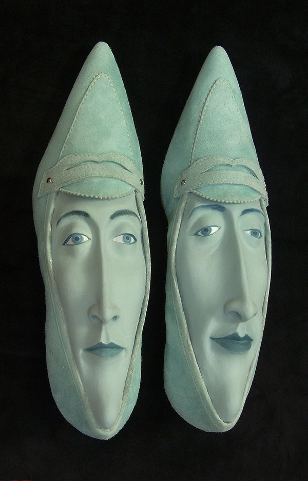 鞋子脸怪异的艺术作品
