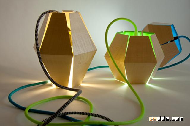 现代简约大方创意灯具设计