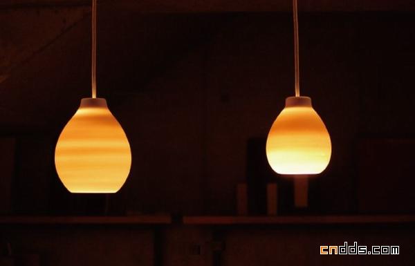 日本设计师Hikaru Yajima的新型陶瓷吊灯