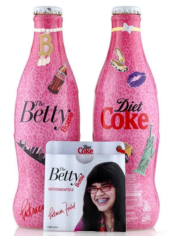 可口可乐经典瓶型包装设计欣赏