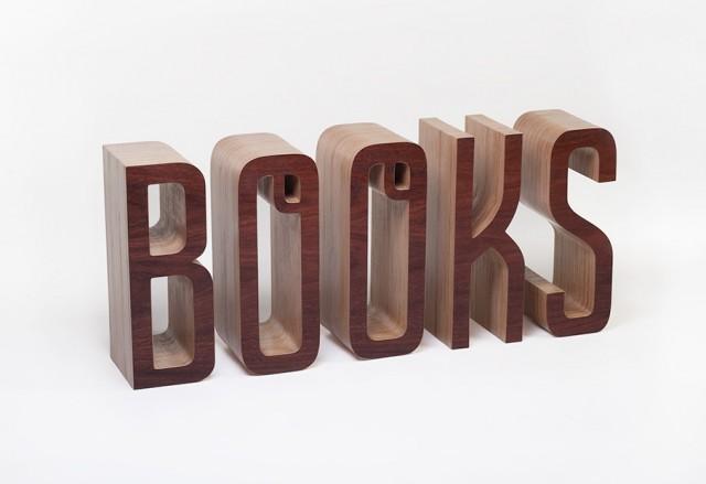 ＂BOOKS＂字形书架