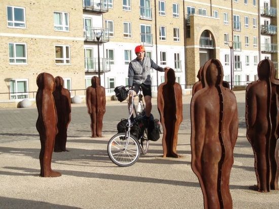 奇异的创意街头雕塑设计
