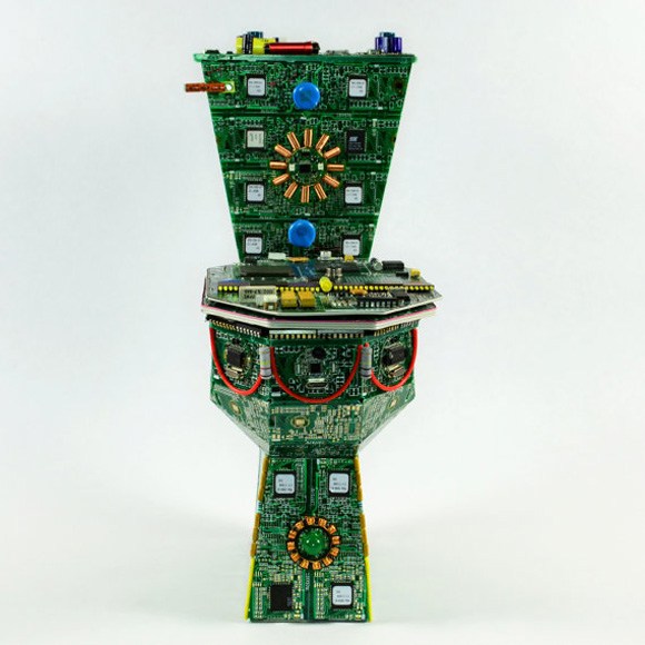 廢舊電路板創作的系列藝術品