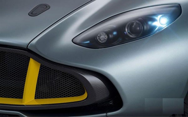 英国Aston Martin汽车品牌100周年复古车型CC100 Speedster