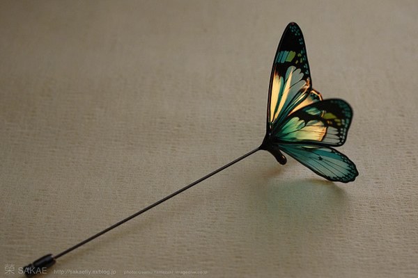 Kanzashi传统的日本蝴蝶发饰