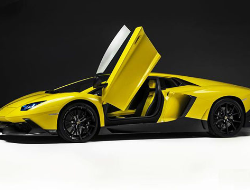 兰博基尼50周年特别纪念版Aventador LP720-4