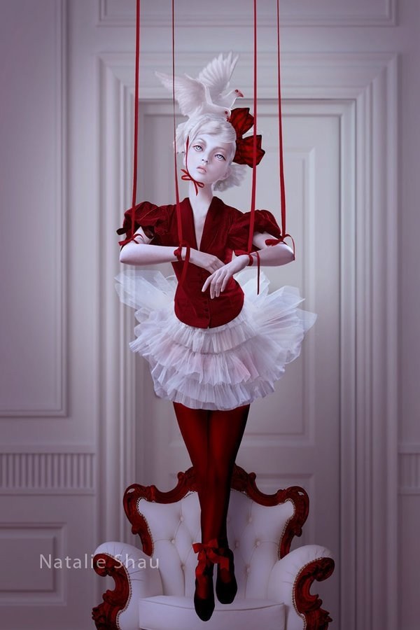 Natalie Shau 詭異插畫設(shè)計(jì)