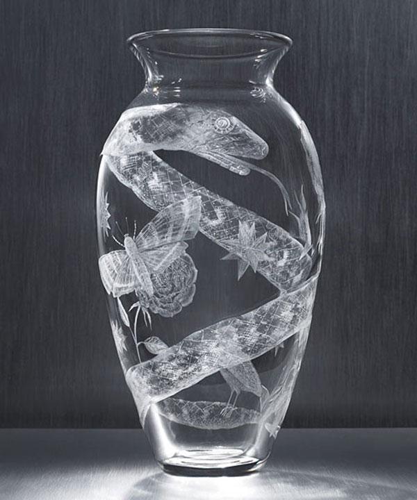 现代时尚的花瓶设计