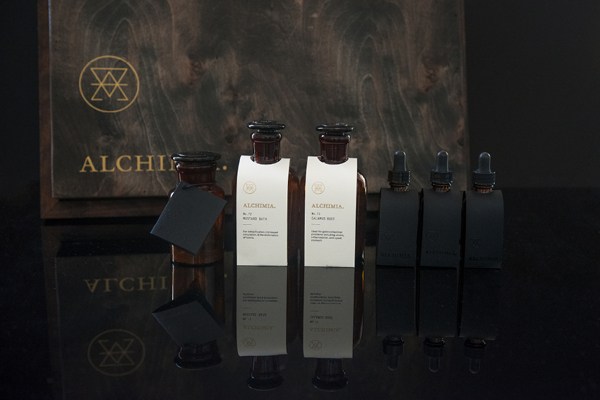 Alchimia品牌簡約優雅包裝設計
