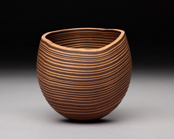 德国艺术家]车削木容器作品