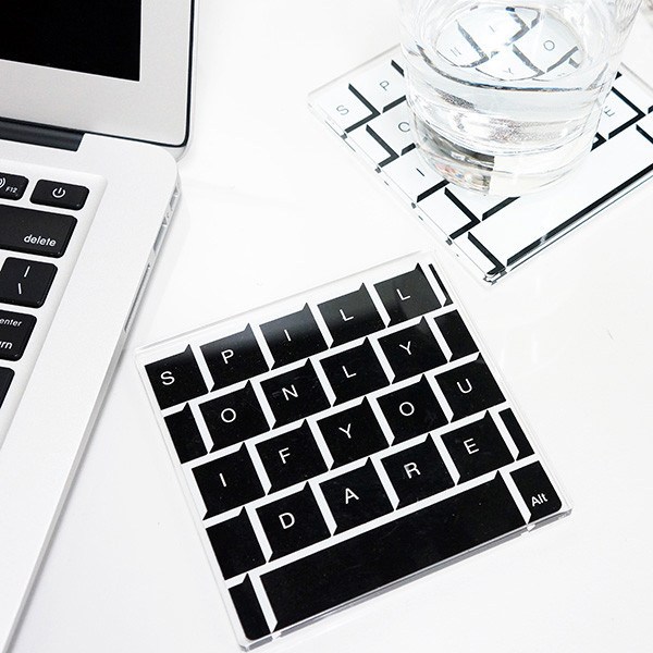 键盘造型的创意杯垫