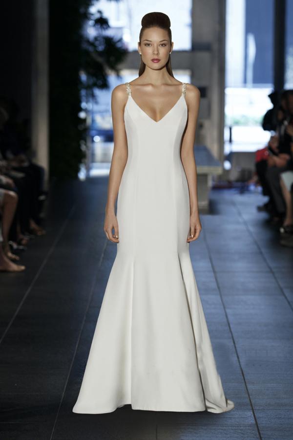 2014极简主义特色的精致婚纱设计