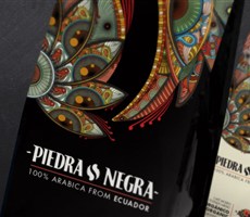 官威 share Piedra Negra咖啡包装