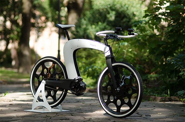 极简时尚的智能电动自行车