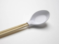 巧妙的餐具组合