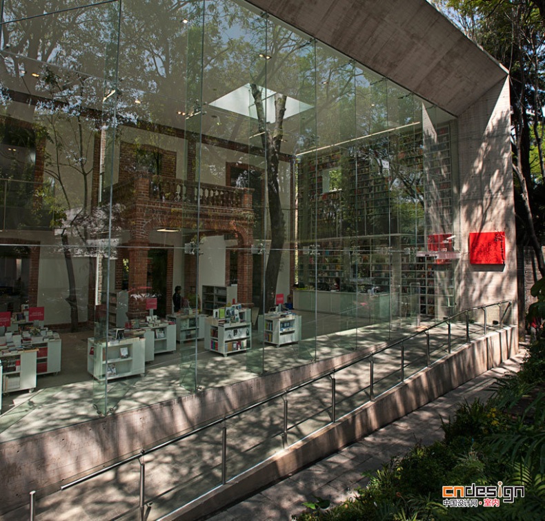 知慧之窗丨墨西哥城市区文化中心设计
