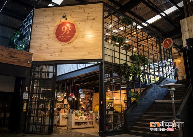 哥伦比亚麦德林市9 34书店咖啡屋