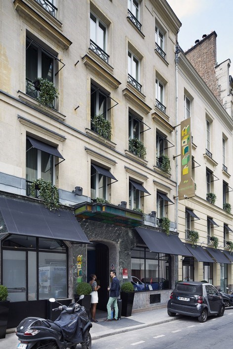 工业风与撞色魅力，巴黎艺术酒店Du Ministere扩建工程