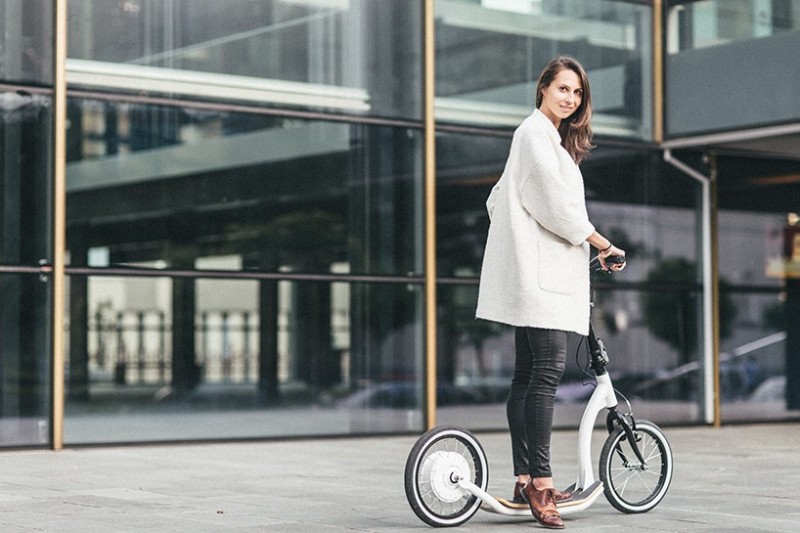 Smart Ped 智能型可折叠电动滑板车
