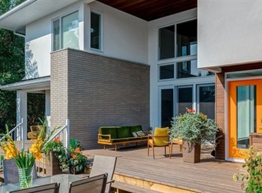 A Calgary Home Makes Space For Three Generations