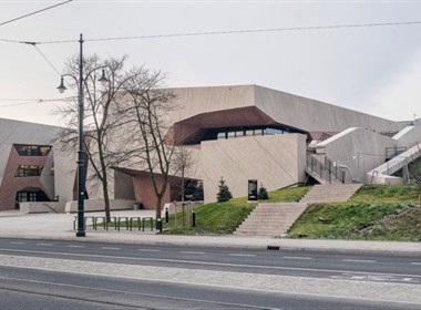 波兰洞穴音乐厅