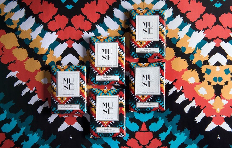 缪斯巧克力非洲色彩印象包装袋设计 