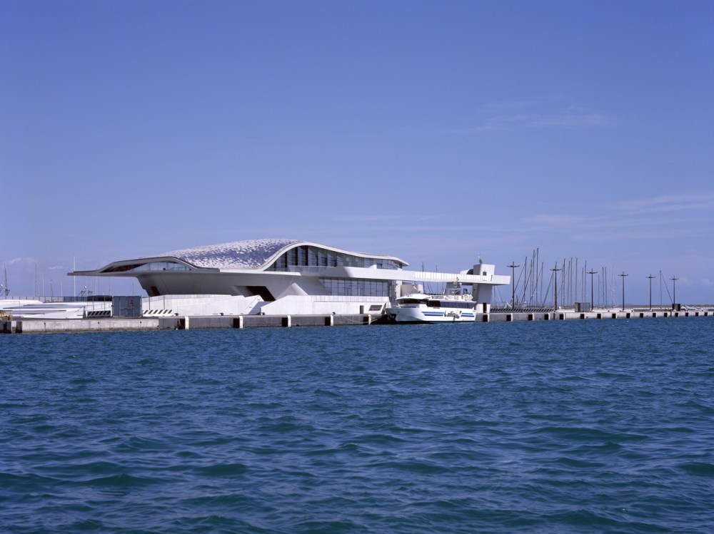 意大利萨勒诺海运码头