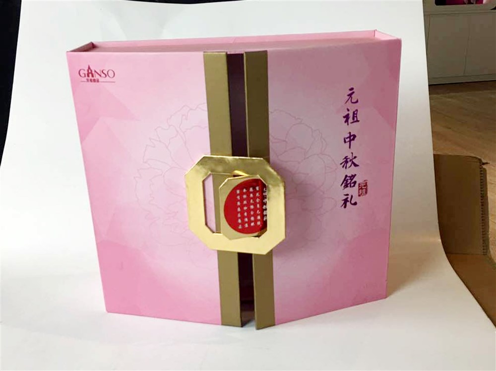 上海樱美印刷：全新的月饼礼盒设计，让你的月饼更有档次，销量不言而喻
