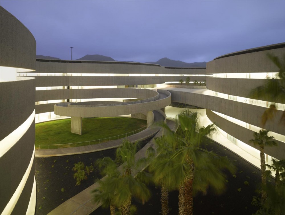西班牙大学建筑