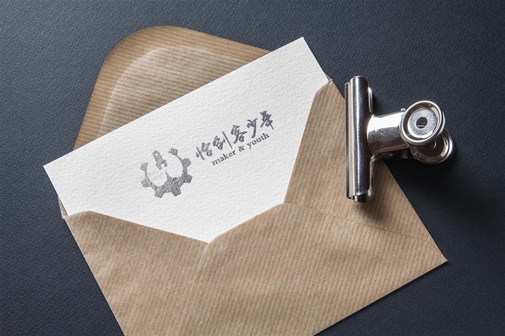 新型創(chuàng)客教育行業(yè)logo設計—恰創(chuàng)客少年