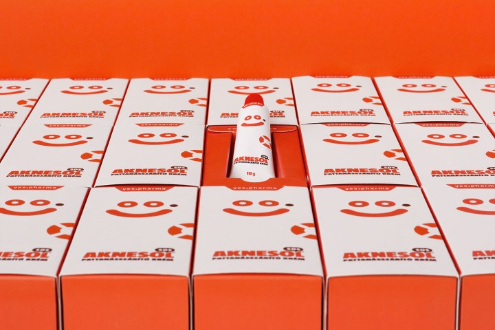 Aknesol 品牌包装设计