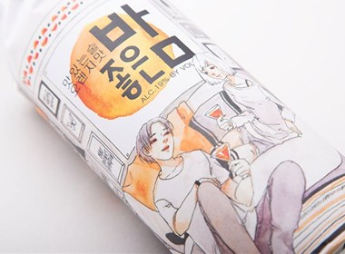 插画风的韩国烧酒包装