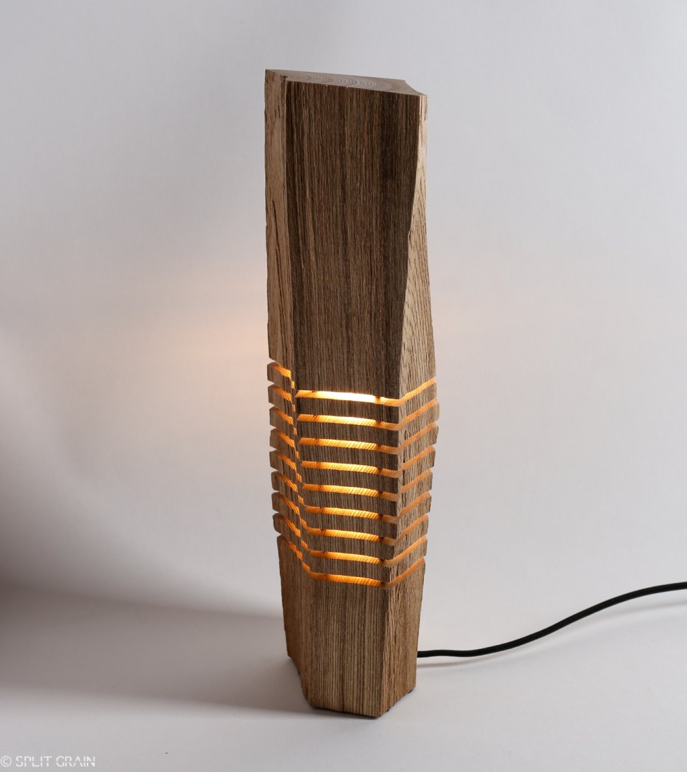 艺术般的极简木雕灯具