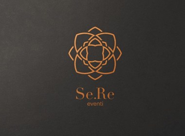 Se.Re简单而优雅的婚礼策划品牌形象