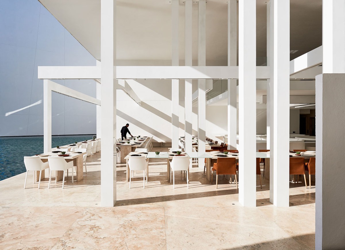 白色幻影在海上：令人惊叹的三月Adentro酒店在墨西哥