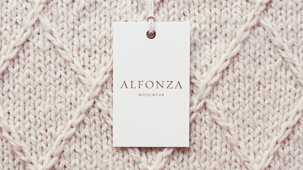 Alfonza羊毛服饰