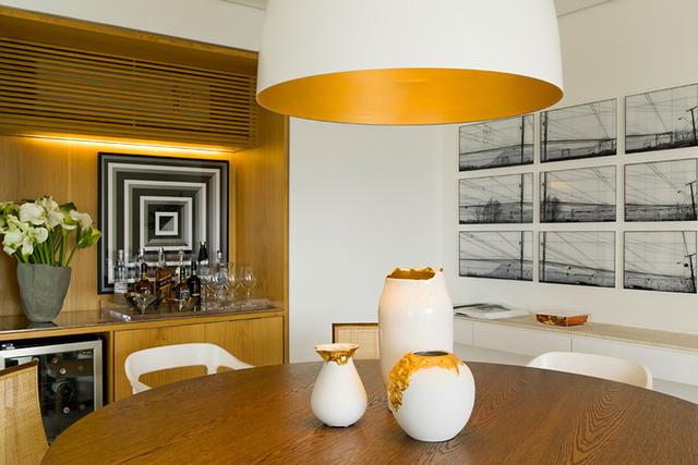 北欧风格：原木色和金色的装饰让家更贴近生活