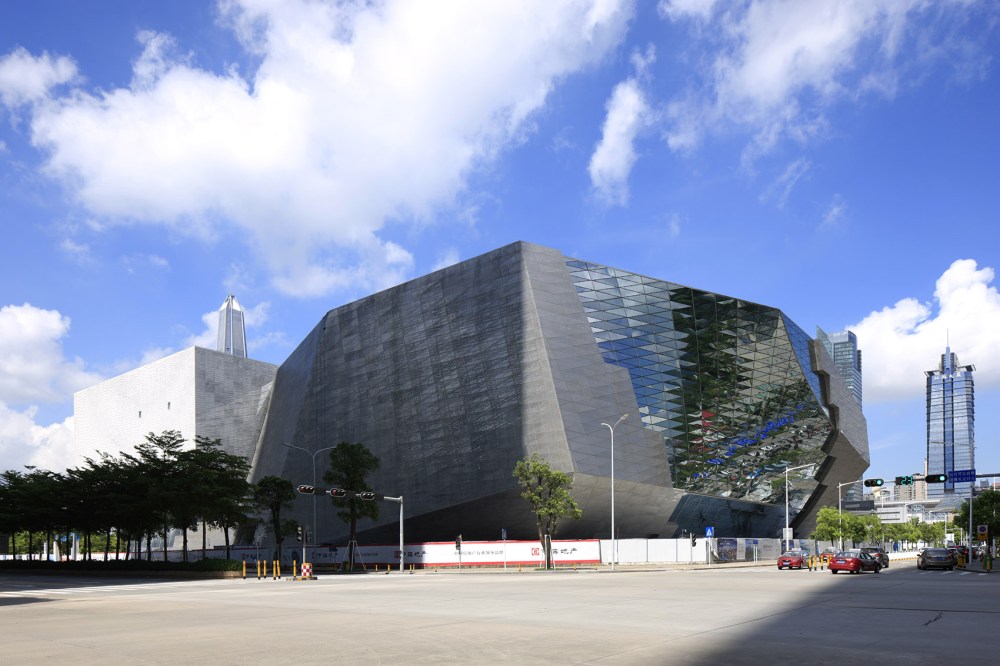 深圳当代艺术博物馆与城市规划展览馆