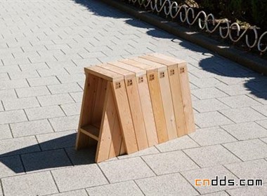 可以拼组的小A凳子