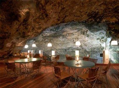 岩洞餐厅设计